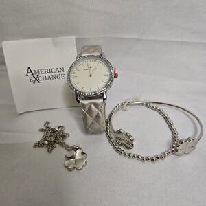 Sailor Jane Gift Set- Watch, Bracelets, Necklace, Clovers NWOT